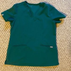 Figs Hunter green top